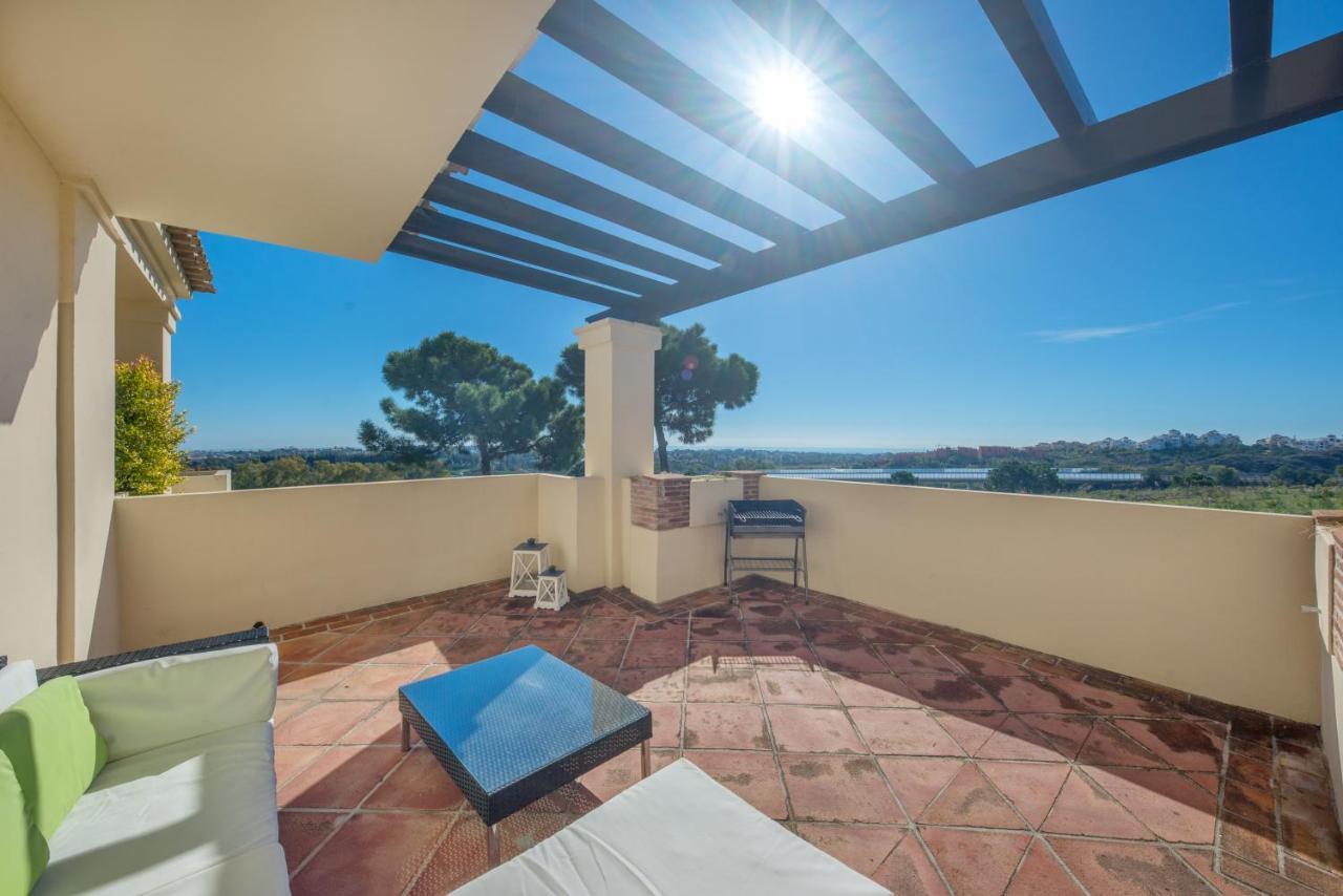 Capanes Del Golf Luxury Apartment Benahavís Εξωτερικό φωτογραφία