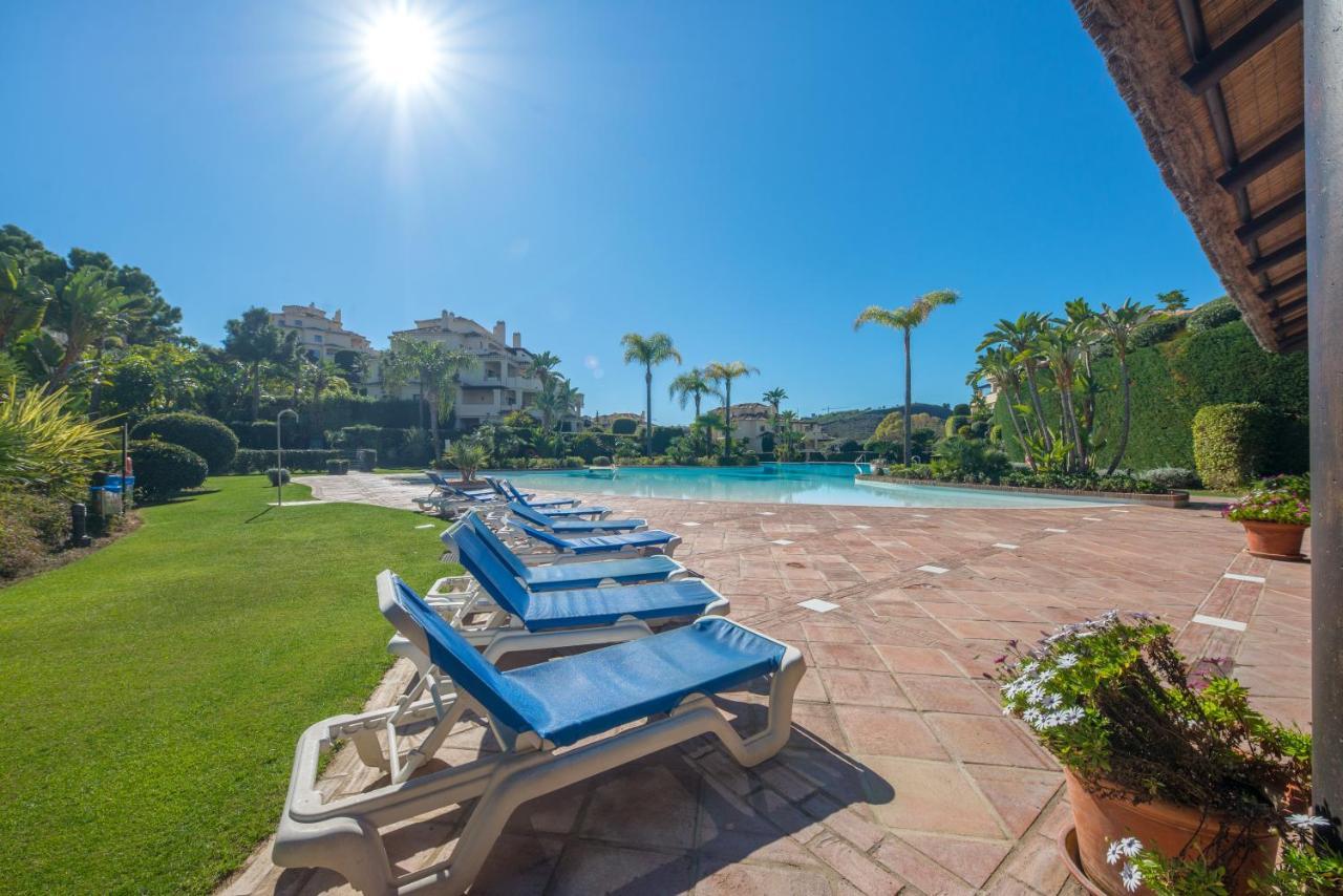 Capanes Del Golf Luxury Apartment Benahavís Εξωτερικό φωτογραφία